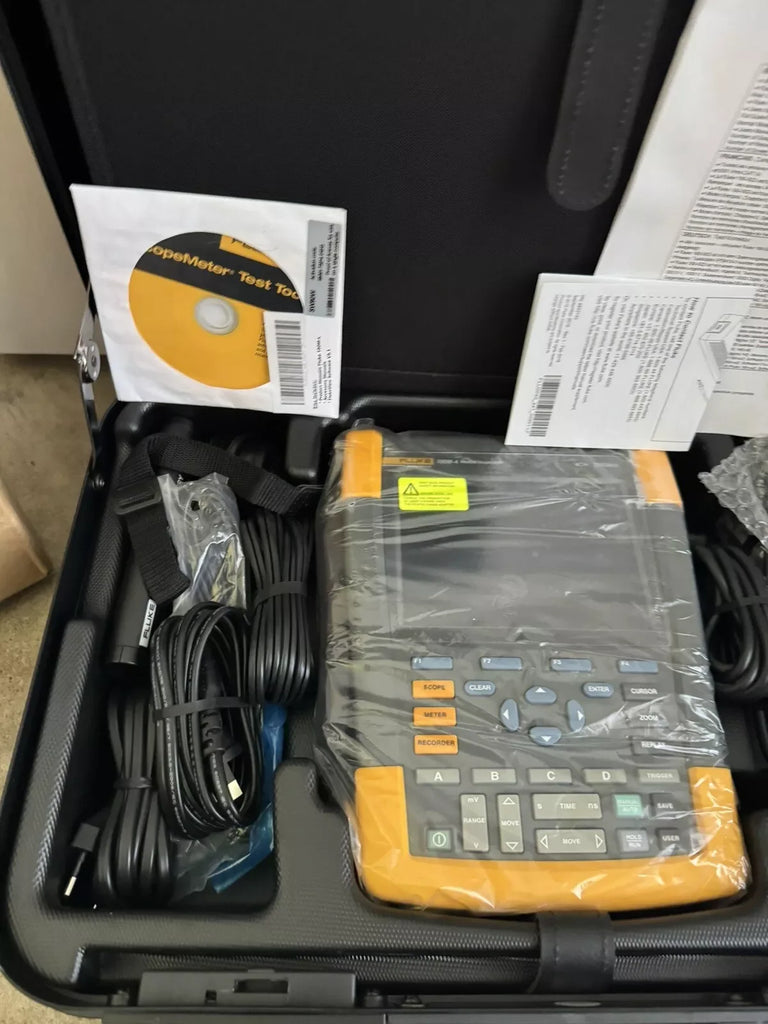 Fluke 190M-4 4-Channel 200 MHz Medical ScopeMeter Oscilloscope - ZYYKZ Test Equipment