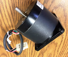 Load image into Gallery viewer, Lin Engineering 5618S-01D-08 High-Torque Stepper Motor P/N W0202567 - ZYYKZ Test Equipment