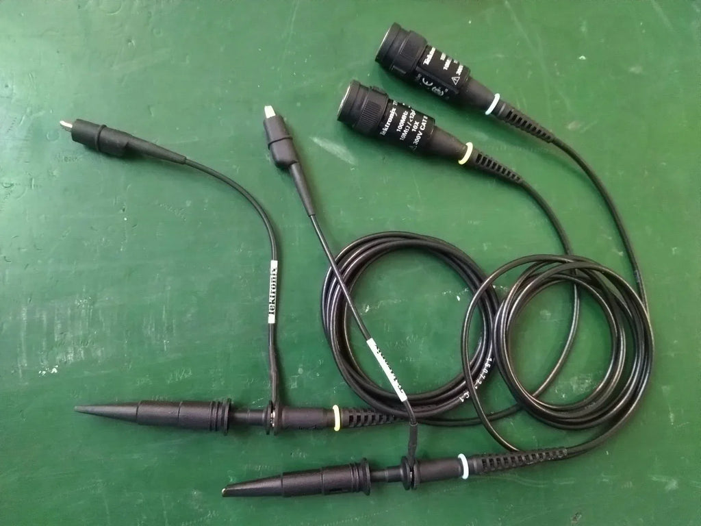 Tektronix TPP0100 100MHz 10X Passive Voltage Probe, 1MΩ / 13pF - ZYYKZ Test Equipment