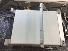 Load image into Gallery viewer, HP Agilent 8564E Spectrum Analyzer 9 kHz to 40 GHz - ZYYKZ Test Equipment