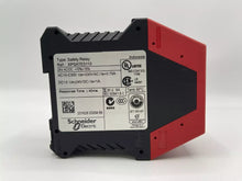 Load image into Gallery viewer, Schneider Electric XPS-ATE5110 Safety Relay Module - ZYYKZ Test Equipment