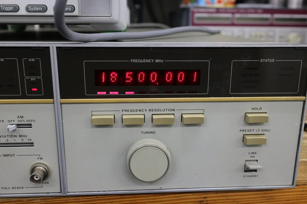 HP 18 GHz Synthesized RF Signal Generator - ZYYKZ Test Equipment