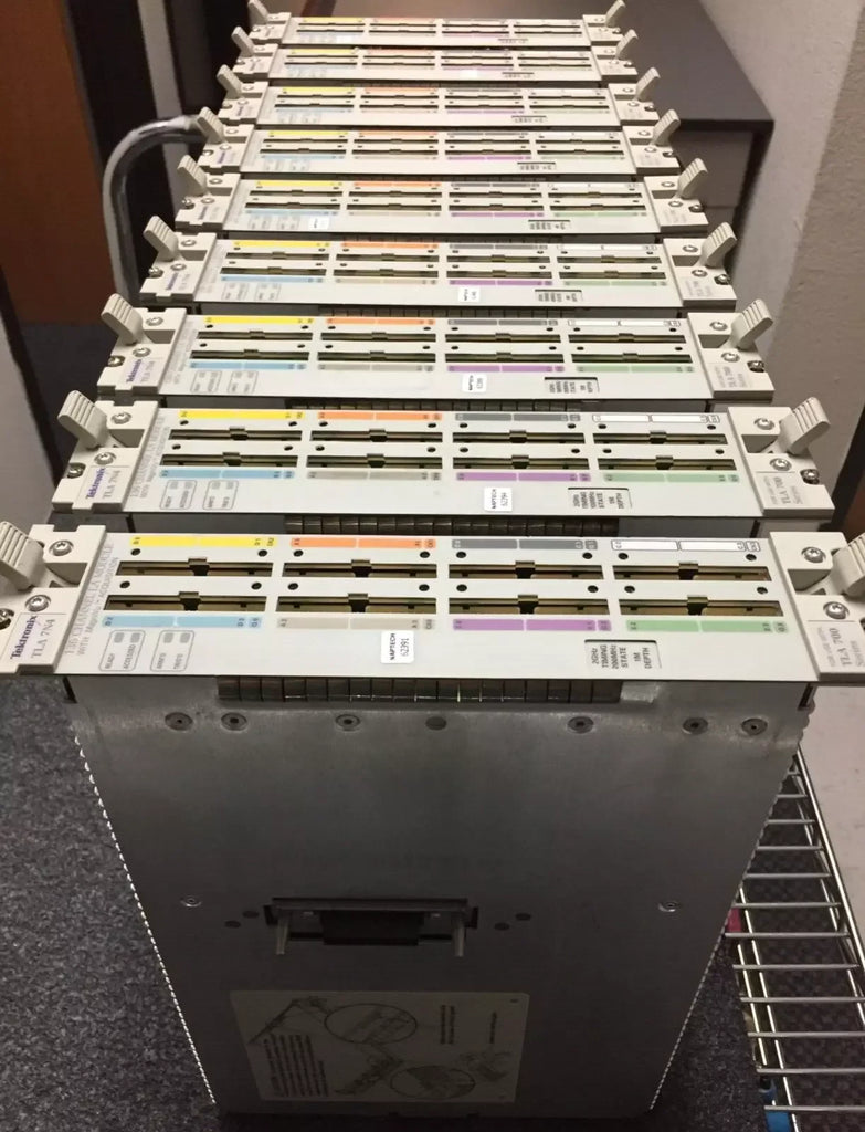 Tektronix TLA7N4 136-Channel Logic Analyzer Module, 2GHz Timing, 200MHz State, 1M Depth - ZYYKZ Test Equipment