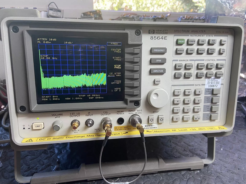 HP Agilent 8564E/EC Spectrum Analyzer 20Hz-40GHz with Color LCD, Options 6 & 7, Calibrated - ZYYKZ Test Equipment