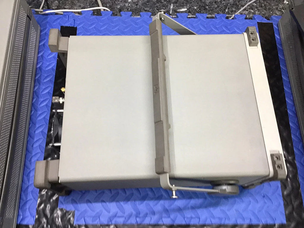 HP Agilent Spectrum Analyzer 9 kHz–12.8 GHz with Tracking Generator - ZYYKZ Test Equipment