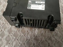 Load image into Gallery viewer, Keyence LJ-X8000A Contour Scanner - Used