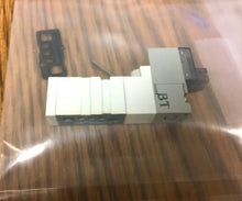 Load image into Gallery viewer, SMC SYJ3133-5LOZ 5-Port 3-Position Single Solenoid Pneumatic Valve - ZYYKZ Test Equipment