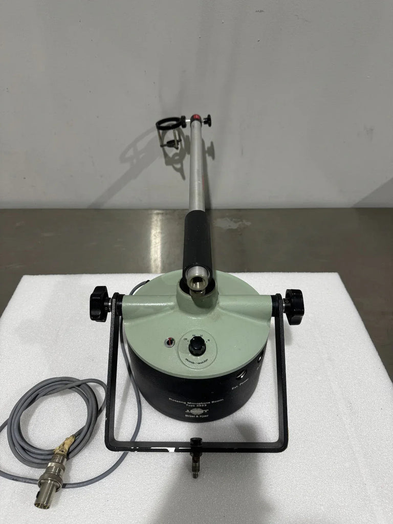 Bruel & Kjaer 3923 Rotating Microphone Boom Arm - ZYYKZ Test Equipment