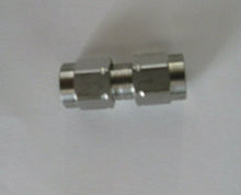 Load image into Gallery viewer, KMCO RF Adapter 50 GHz 1.85mm (V-connector) to 2.4mm Connector - ZYYKZ Test Equipment