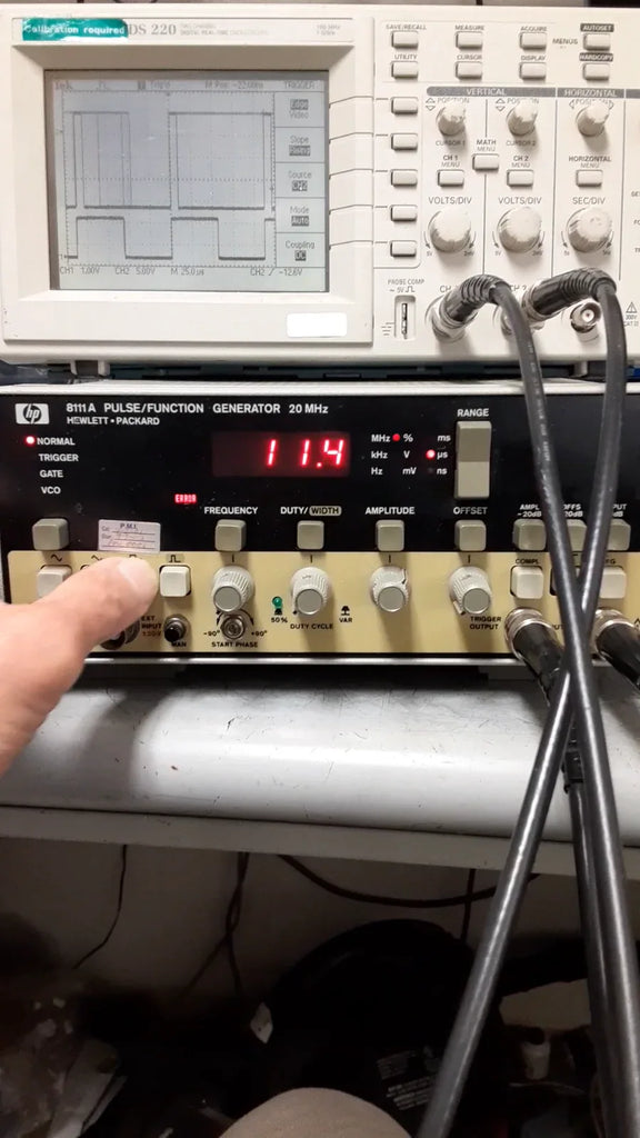 HP 8111A 20MHz Pulse Function Generator with Precision Timing - ZYYKZ Test Equipment