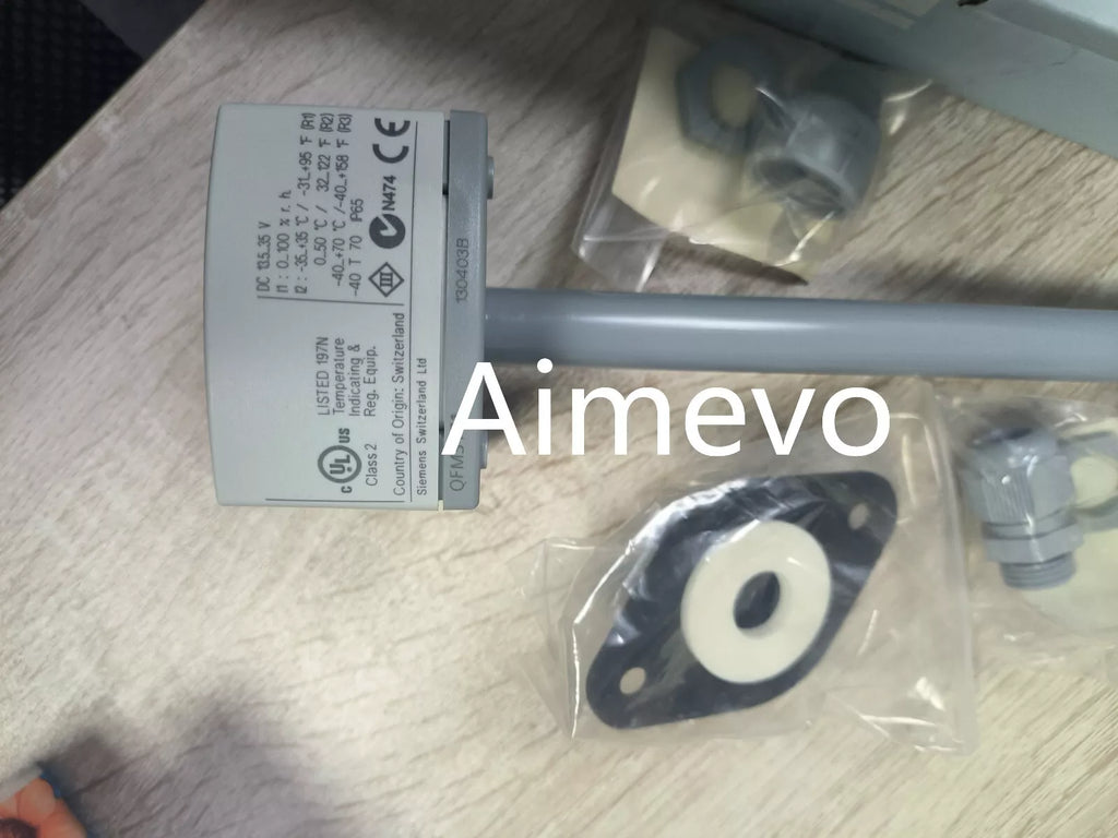 Siemens QFM3171 Temperature and Humidity Sensor