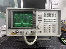 Load image into Gallery viewer, Agilent 8560E Spectrum Analyzer with Tracking Generator and Calibration Certificate - ZYYKZ Test Equipment
