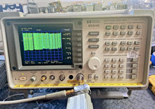 Load image into Gallery viewer, HP Agilent 8564E/EC Spectrum Analyzer 20Hz-40GHz with Color LCD, Options 6 &amp; 7, Calibrated - ZYYKZ Test Equipment