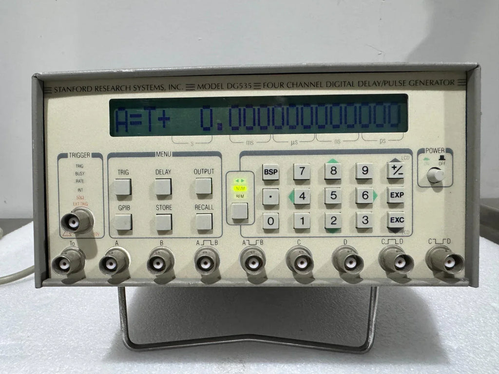 SRS DG535 Four-Channel Digital Delay Pulse Generator with 250 ps Resolution - ZYYKZ Test Equipment