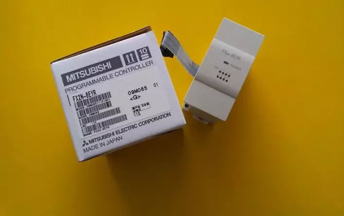 Mitsubishi FX2N-8EYR Programmable Logic Controller (PLC) with Expansion Module - ZYYKZ Test Equipment