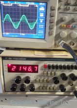 Load image into Gallery viewer, B&amp;K Precision 20 MHz Sweep Function Generator with Variable Frequency - ZYYKZ Test Equipment