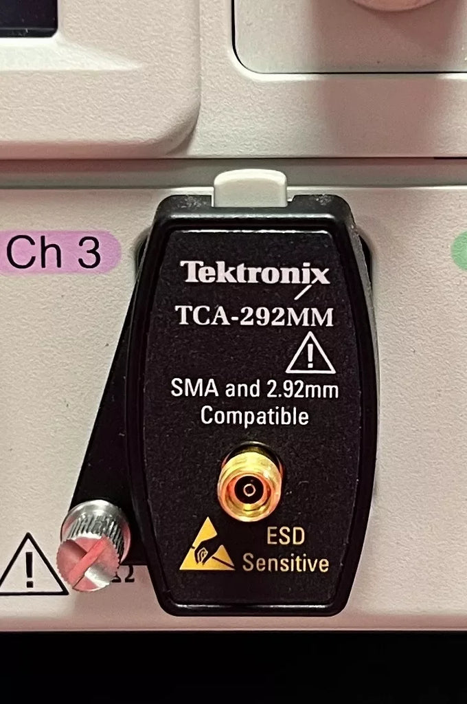 Tektronix DPO72004B 20 GHz Digital Phosphor Oscilloscope with 50 GS/s Sampling Rate - ZYYKZ Test Equipment