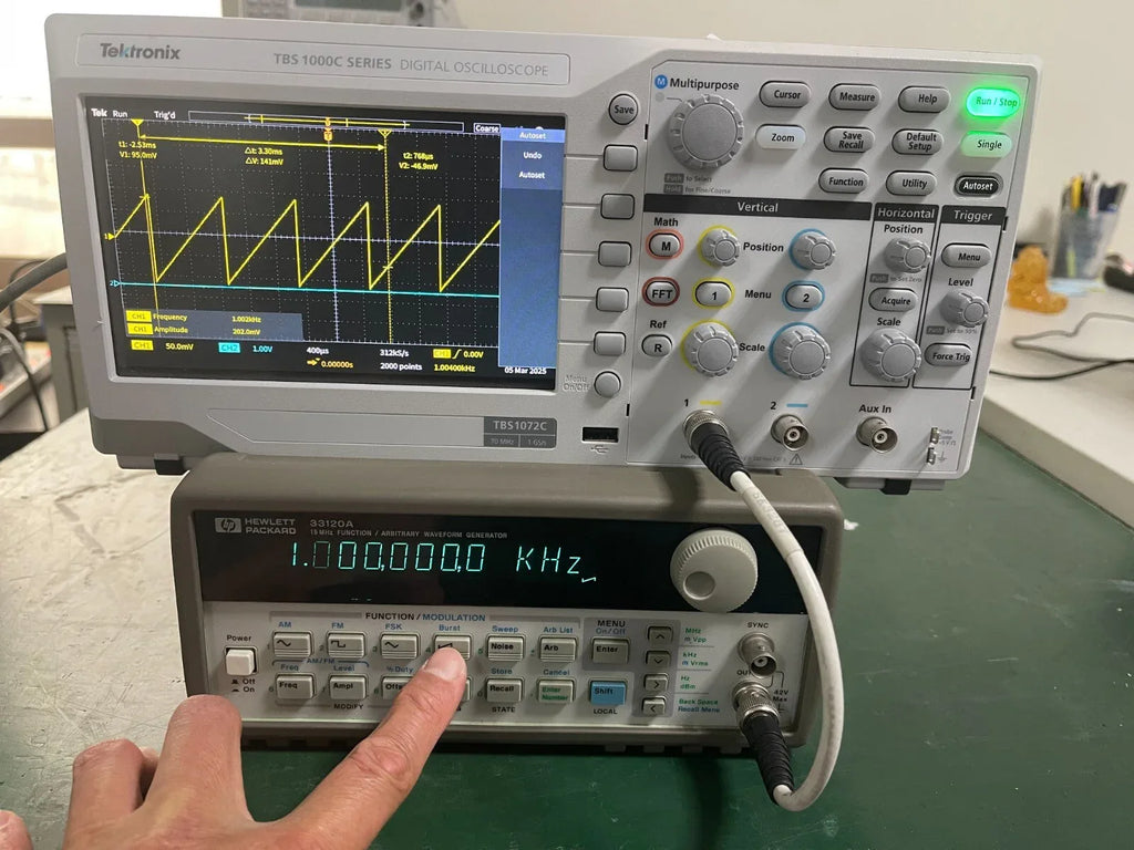 Agilent 33120A 15 MHz Function / Waveform Generator - ZYYKZ Test Equipment