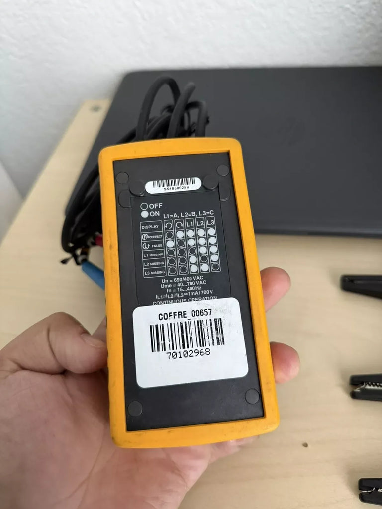 Fluke 9040 Digital Phase Rotation Indicator Meter with Accurate Phase Detection - ZYYKZ Test Equipment