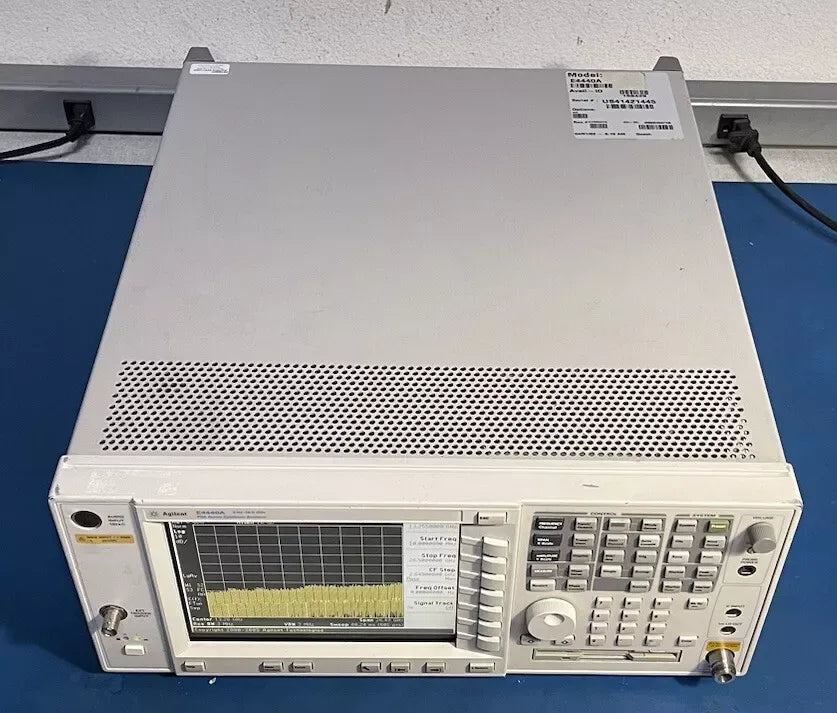 Keysight E4440A Spectrum Analyzer 3 Hz–26.5 GHz with Option 226 Phase Noise - ZYYKZ Test Equipment