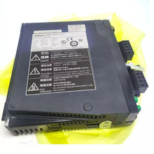 Load image into Gallery viewer, Omron R88D-KN01H-ECT High-Performance Servo Driver - ZYYKZ Test Equipment