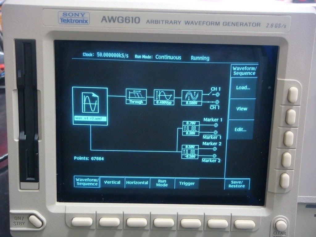 AWG610 2.6 GS/s High-Performance Arbitrary Waveform Generator - ZYYKZ Test Equipment