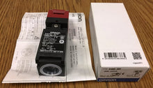 Load image into Gallery viewer, Omron D4NS-3FF Safety Interlock Switch with Key Lock - ZYYKZ Test Equipment