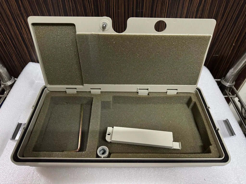 Agilent 35670A Front Protective Cover for Dynamic Signal Analyzer - ZYYKZ Test Equipment