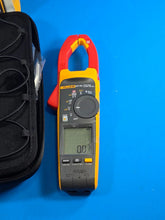 Load image into Gallery viewer, Fluke 377 FC True RMS Non-Contact Voltage Clamp Meter with iFlex - ZYYKZ Test Equipment
