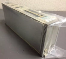 Load image into Gallery viewer, Tektronix 11A71 Single-Channel 1GHz Amplifier Plug-In Module - ZYYKZ Test Equipment
