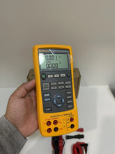Load image into Gallery viewer, FLUKE 724 Precision Temperature Calibrator Meter for Accurate Calibration - ZYYKZ Test Equipment