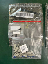 Load image into Gallery viewer, HP Agilent 5090-4356 IC Clips and 5959-9334 G Leads for HP 1670G Logic Analyzer - ZYYKZ Test Equipment