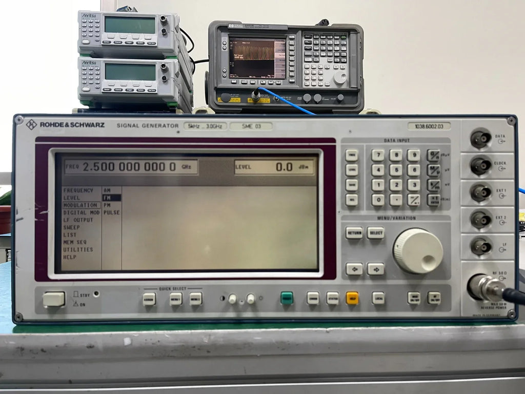 Rohde & Schwarz SME03 Signal Generator 5 kHz - 3 GHz with LTE Bands B4, B5, B8, B11 - ZYYKZ Test Equipment