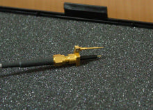 Load image into Gallery viewer, IWATSU SS-090 Wideband Oscilloscope Probe - ZYYKZ Test Equipment
