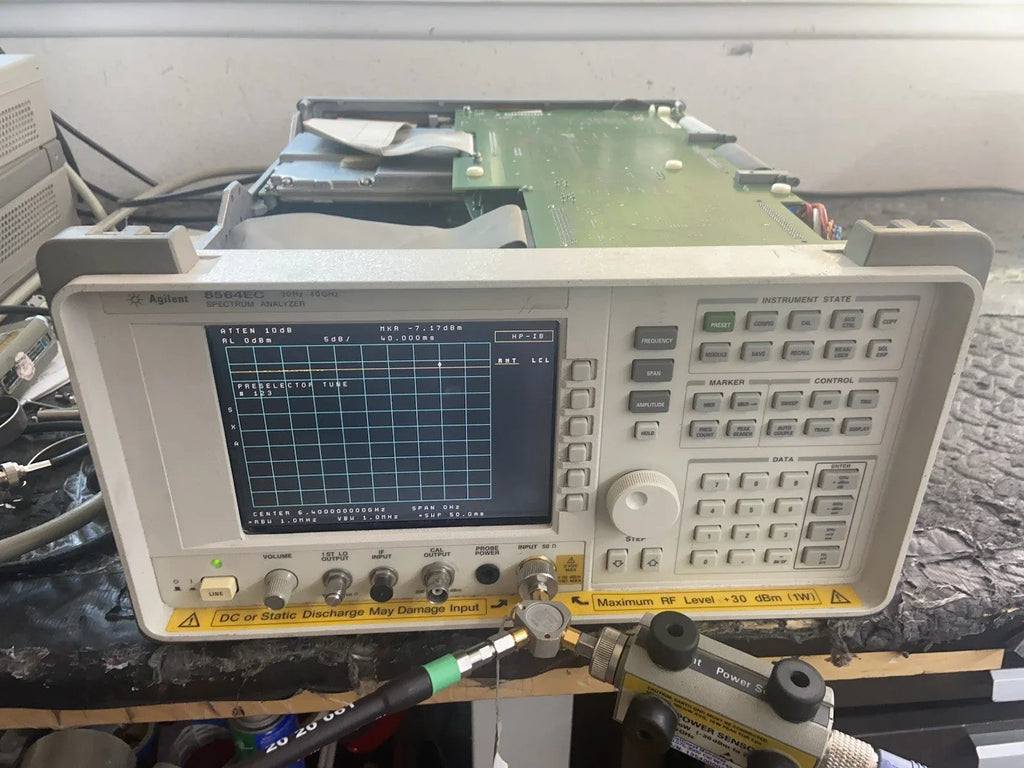 HP Agilent 8564EC Spectrum Analyzer 10 Hz to 40 GHz with Options 6,7,1,5,8 - Calibrated - ZYYKZ Test Equipment