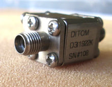 Load image into Gallery viewer, Ditom Microwave RF Signal Isolator 19–22 GHz High Isolation - ZYYKZ Test Equipment