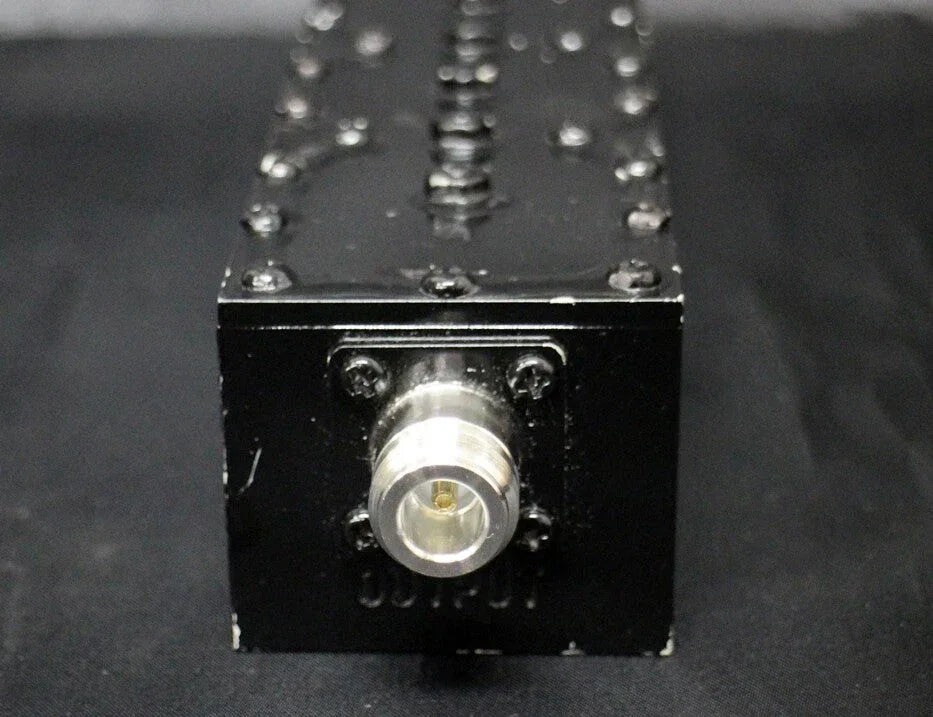 High-Performance Band Pass Filter for RF Signal Processing - ZYYKZ Test Equipment