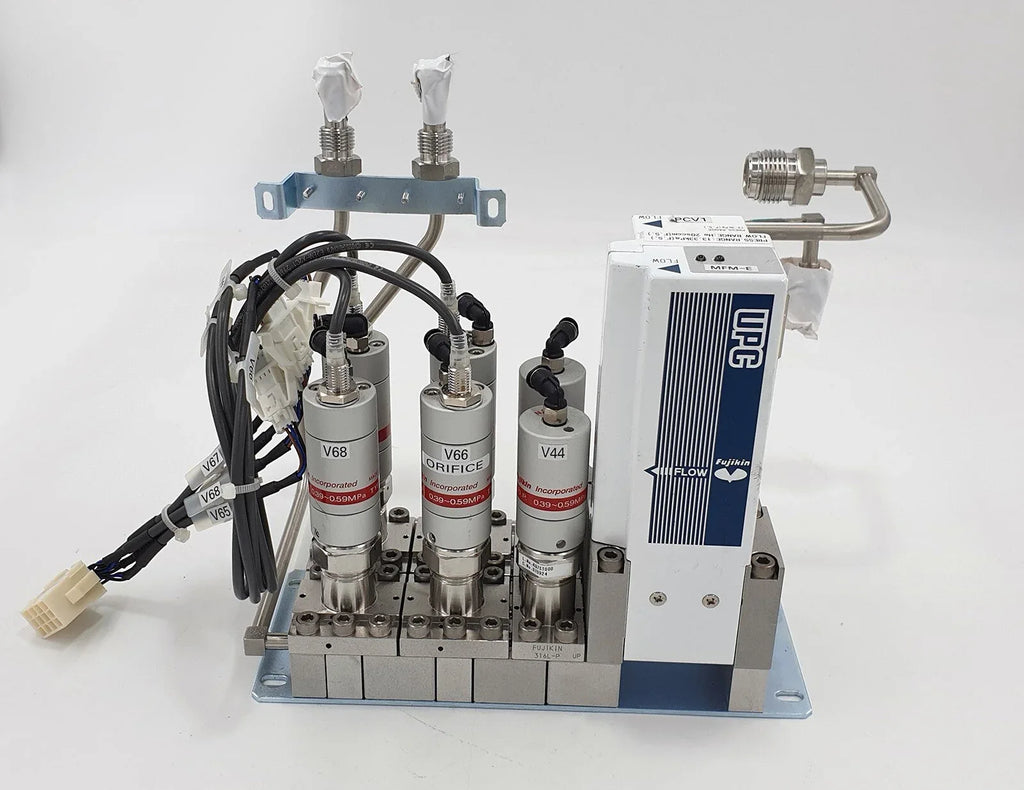 Fujikin UPC-4WS3-C13 Precision Pressure Controller - ZYYKZ Test Equipment