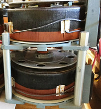 Load image into Gallery viewer, Superior Electric 236SU-2 Variable Autotransformer 0.28-240V 10A 2.8kVA - ZYYKZ Test Equipment