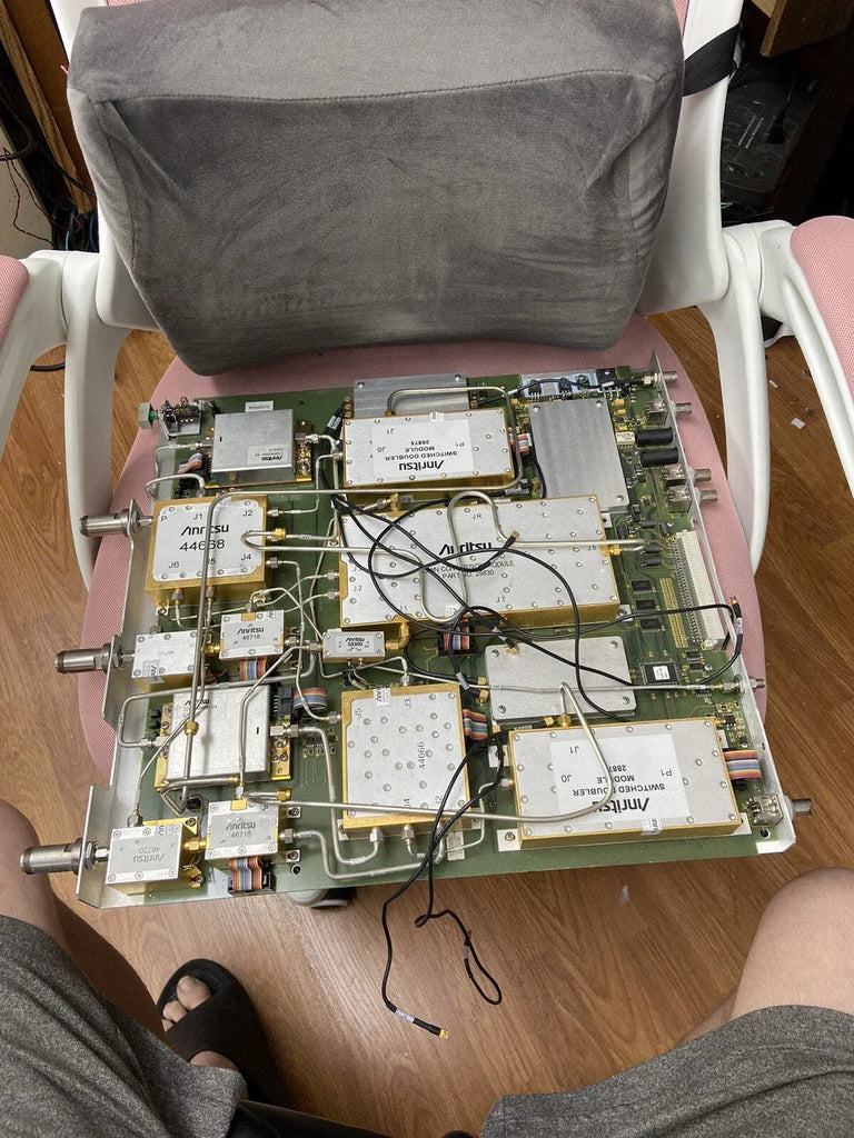 Anritsu Wiltron Scorpion 6 GHz Vector Network Analyzer RF Deck Module - ZYYKZ Test Equipment