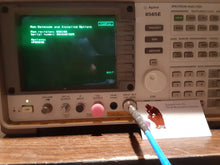 Load image into Gallery viewer, Agilent 8565E 50 GHz High-Performance Spectrum Analyzer - ZYYKZ Test Equipment