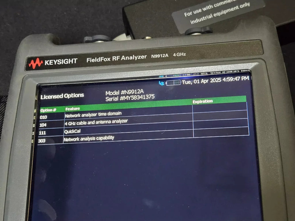 Keysight N9912A FieldFox Handheld RF Analyzer 4 GHz with Options 010, 104, 111, 303 - ZYYKZ Test Equipment