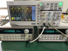 Load image into Gallery viewer, HP Agilent 33120A 15 MHz Function &amp; Arbitrary Waveform Generator - ZYYKZ Test Equipment