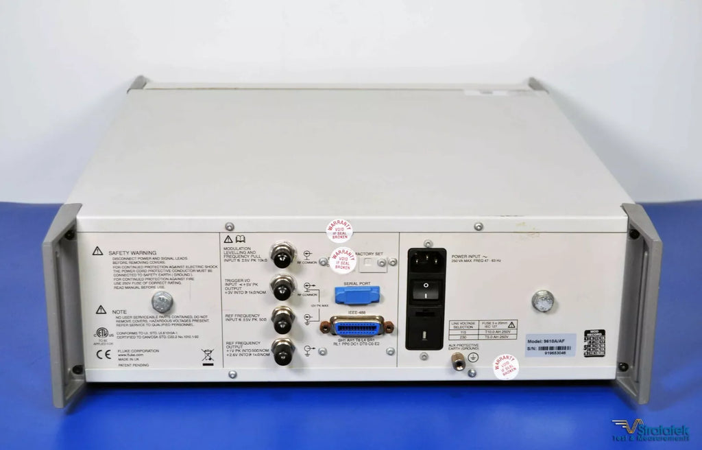 Fluke 9610A/AF RF Reference Source - 10Hz to 4GHz with Leveling Head 50Ω