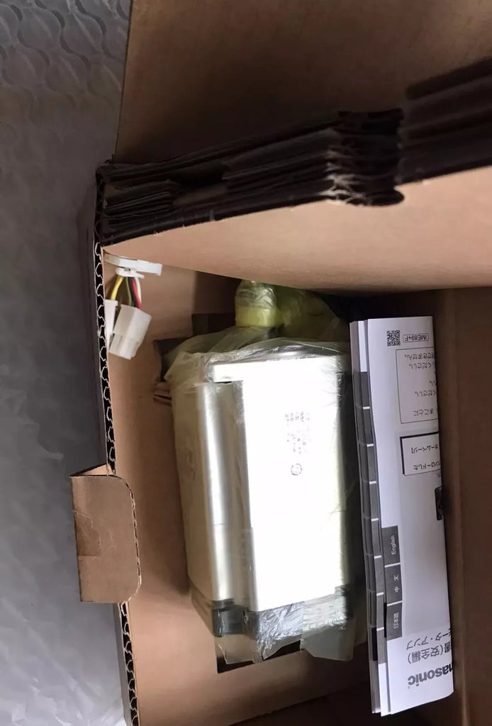 Panasonic MHMF082L1V2M - High-Performance Capacitor