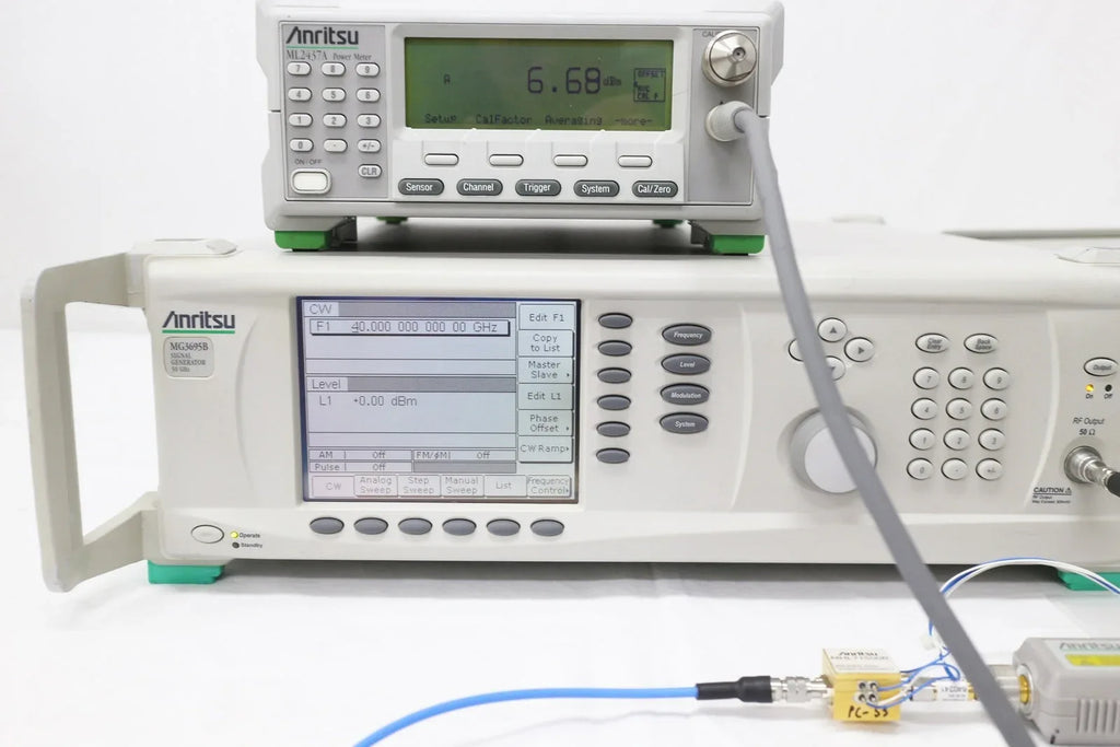 Anritsu Wideband Amplifier 50 GHz High-Frequency Signal Booster - ZYYKZ Test Equipment
