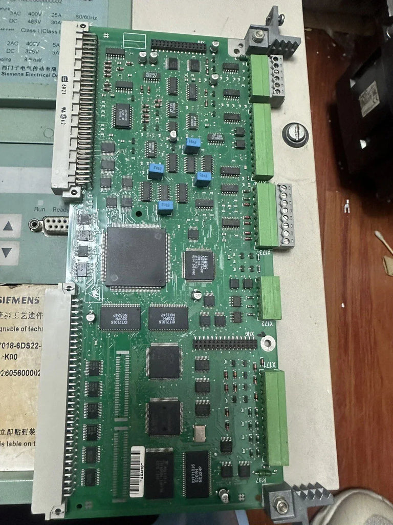 High-Performance Wireless Router C98043-A7001-L1 with Advanced Connectivity - ZYYKZ Test Equipment