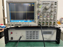 Load image into Gallery viewer, NOISECOM UFX7110 Programmable Noise Generator - 100 Hz to 1.5 GHz - ZYYKZ Test Equipment