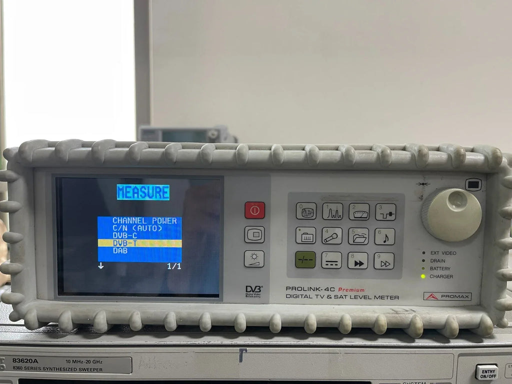 Promax Prolink-4C Digital TV & Satellite Level Meter with Power Supply Adapter and Carrying Bag - ZYYKZ Test Equipment
