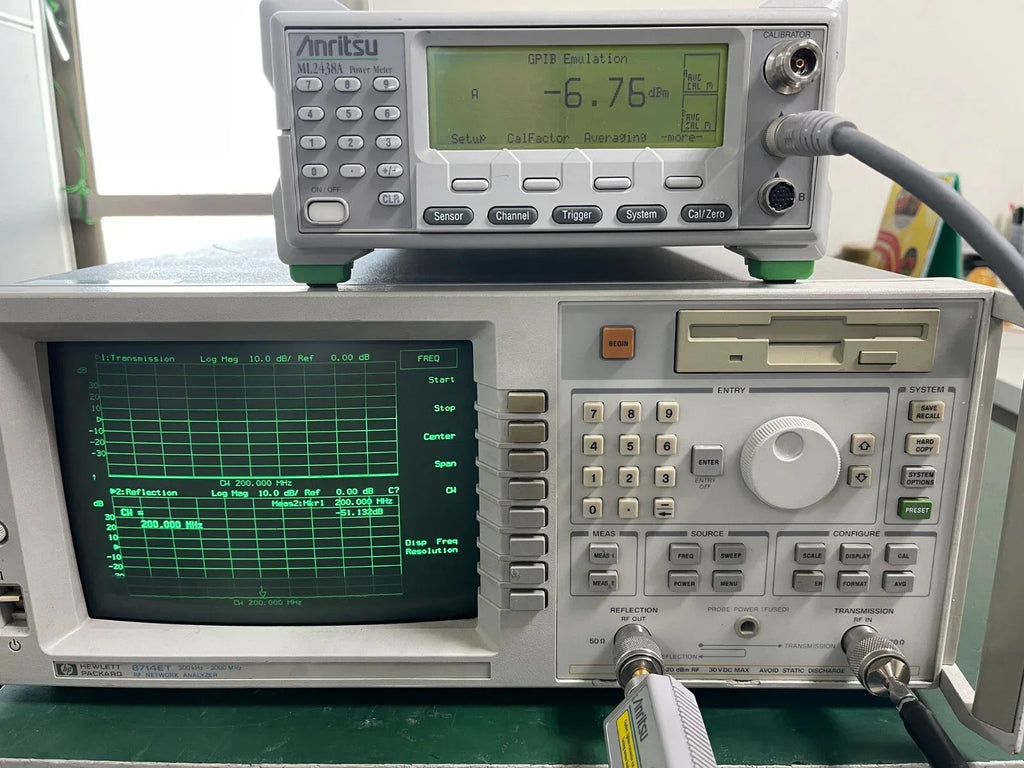 Agilent 8714ET RF Vector Transmission/Reflection Network Analyzer 300 kHz–3 GHz - ZYYKZ Test Equipment